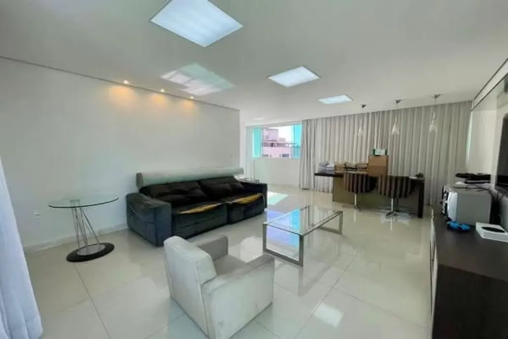 Casa, 4 quartos, 325 m² - Foto 1