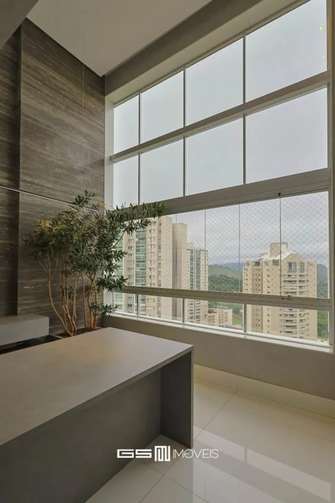 Apartamento, 3 quartos, 260 m² - Foto 10