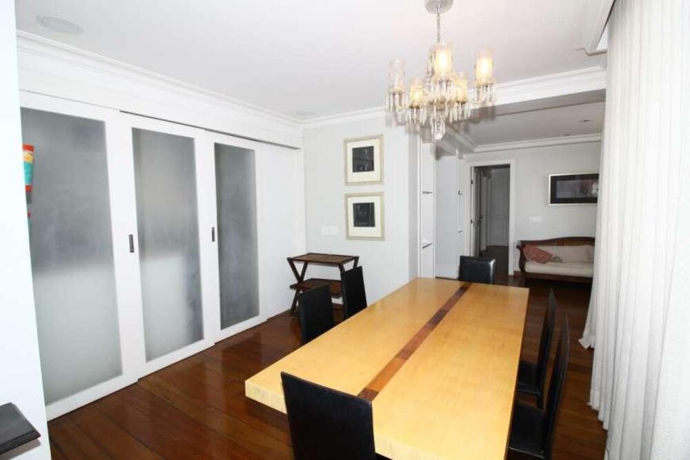 Apartamento à venda com 4 quartos, 180m² - Foto 3