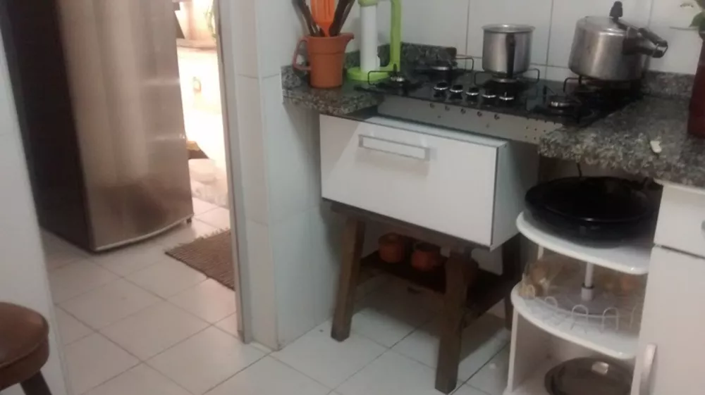 Apartamento à venda com 3 quartos, 140m² - Foto 11