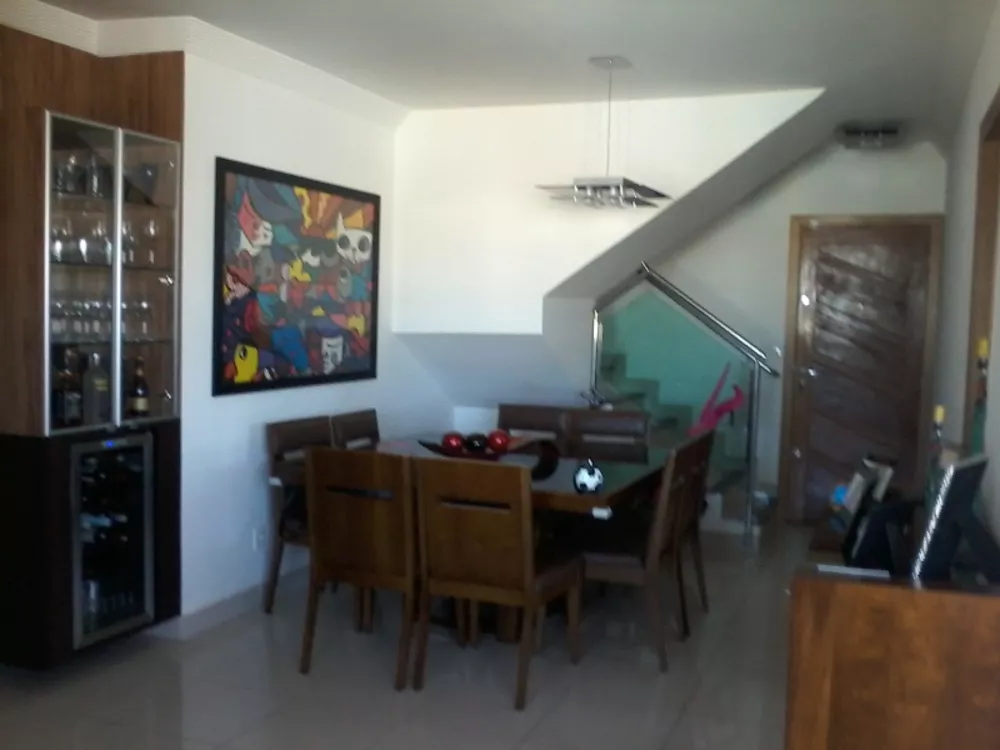 Cobertura à venda com 4 quartos, 200m² - Foto 7