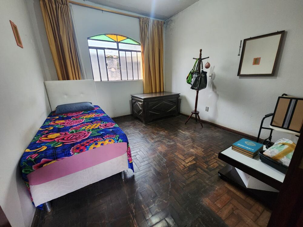 Casa à venda com 5 quartos, 360m² - Foto 18