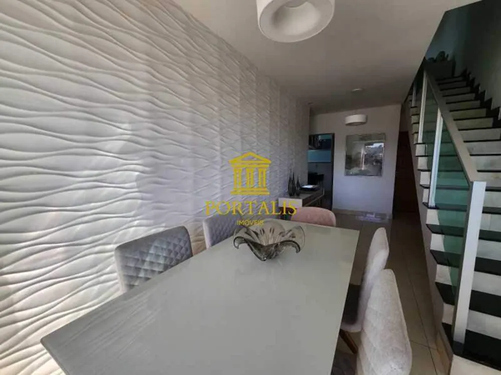 Cobertura, 3 quartos, 188 m² - Foto 3