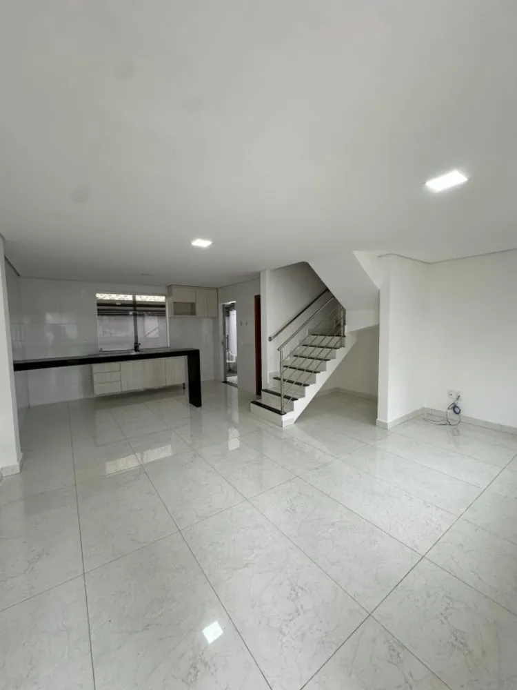 Casa, 3 quartos, 134 m² - Foto 3