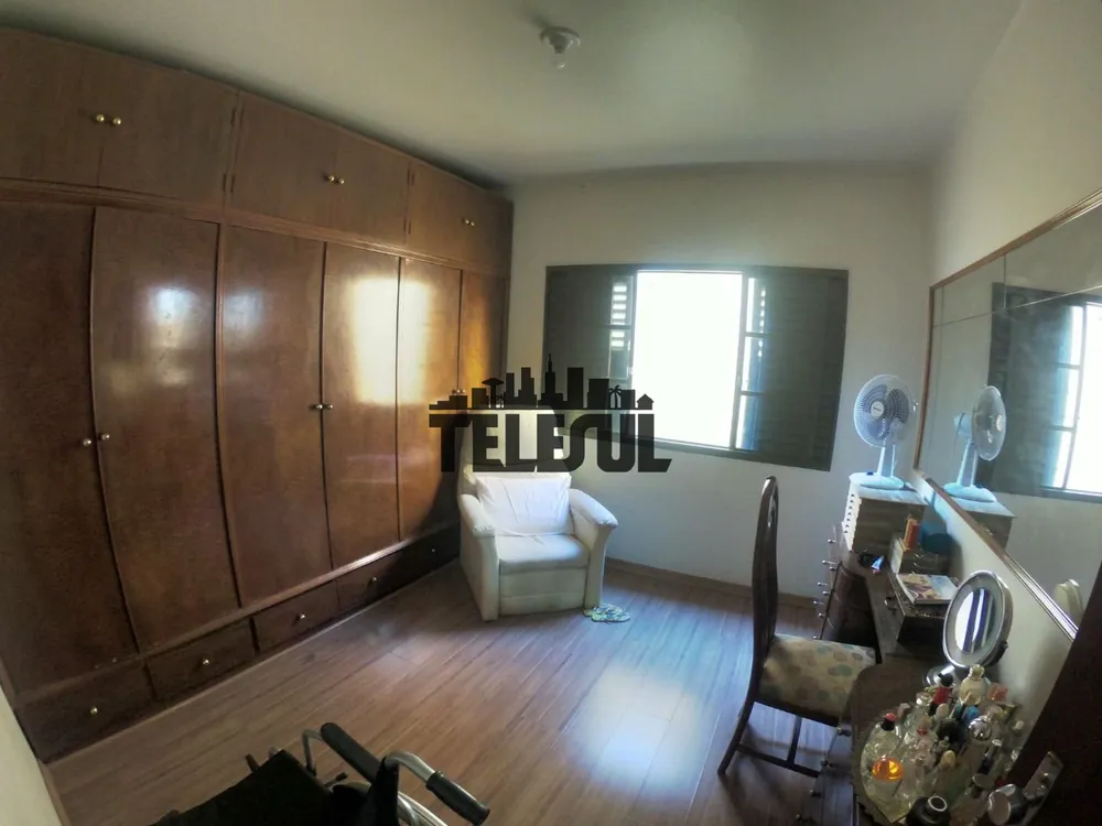 Casa, 4 quartos, 360 m² - Foto 11