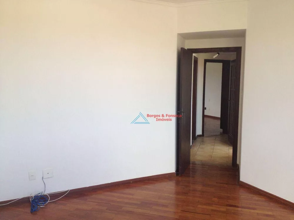 Apartamento à venda com 3 quartos, 30m² - Foto 9