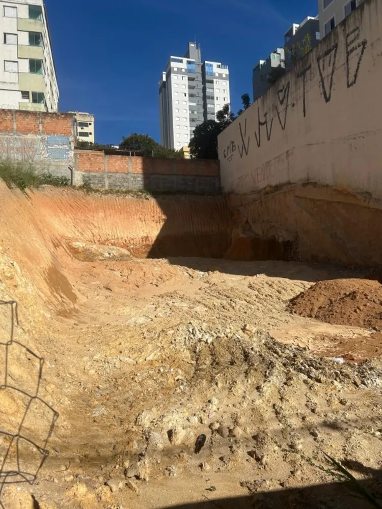 Terreno, 668 m² - Foto 1