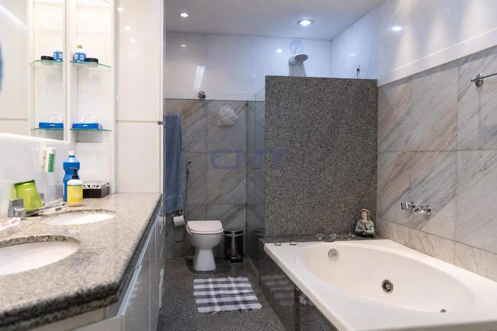 Apartamento, 3 quartos, 325 m² - Foto 2