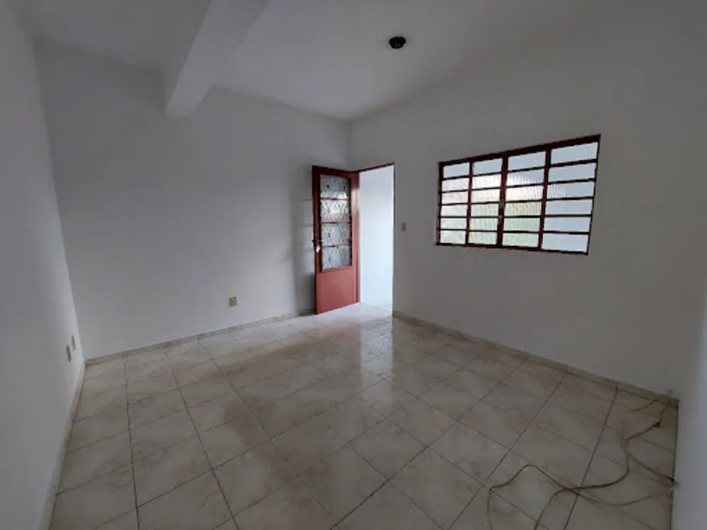 Casa, 3 quartos, 200 m² - Foto 3