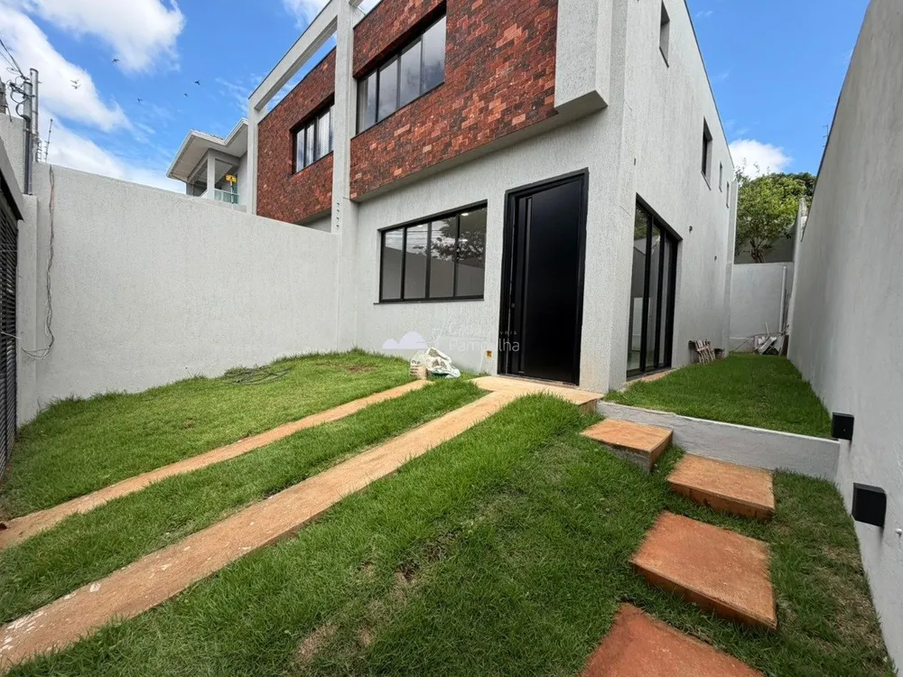 Casa, 3 quartos, 195 m² - Foto 1