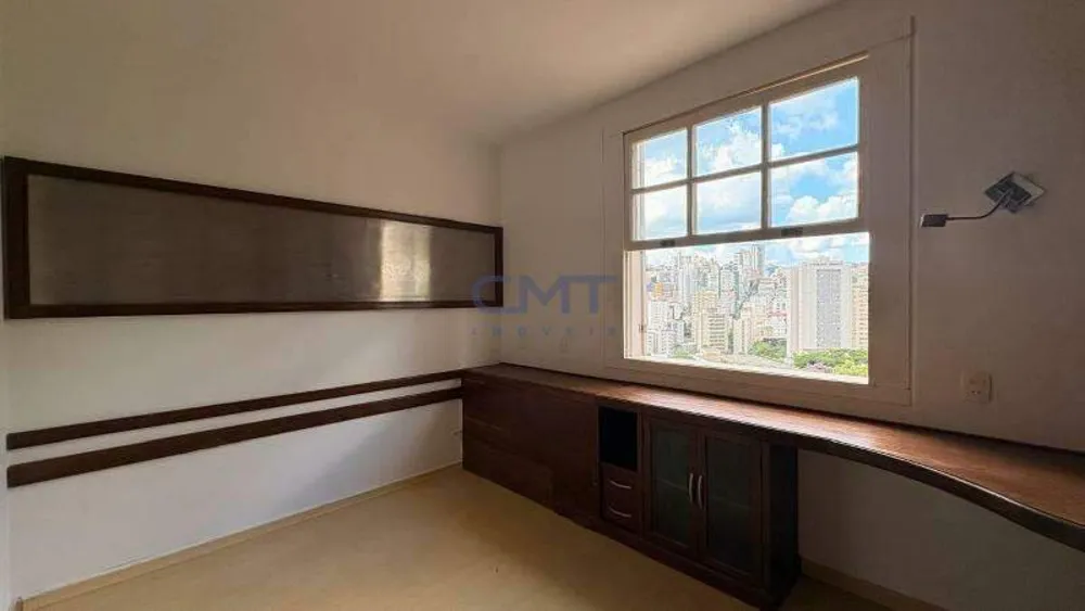 Casa, 4 quartos, 304 m² - Foto 4