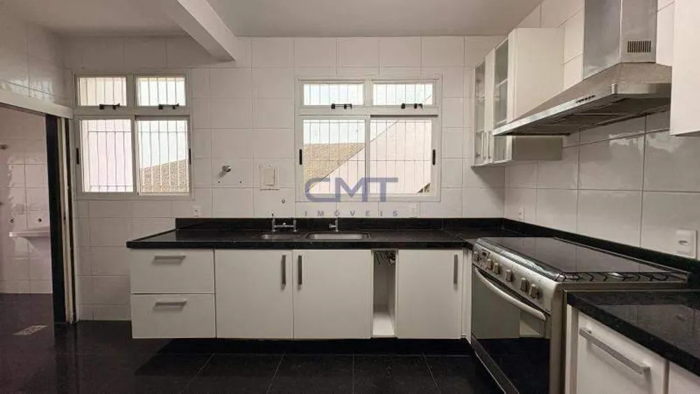 Casa, 4 quartos, 304 m² - Foto 10