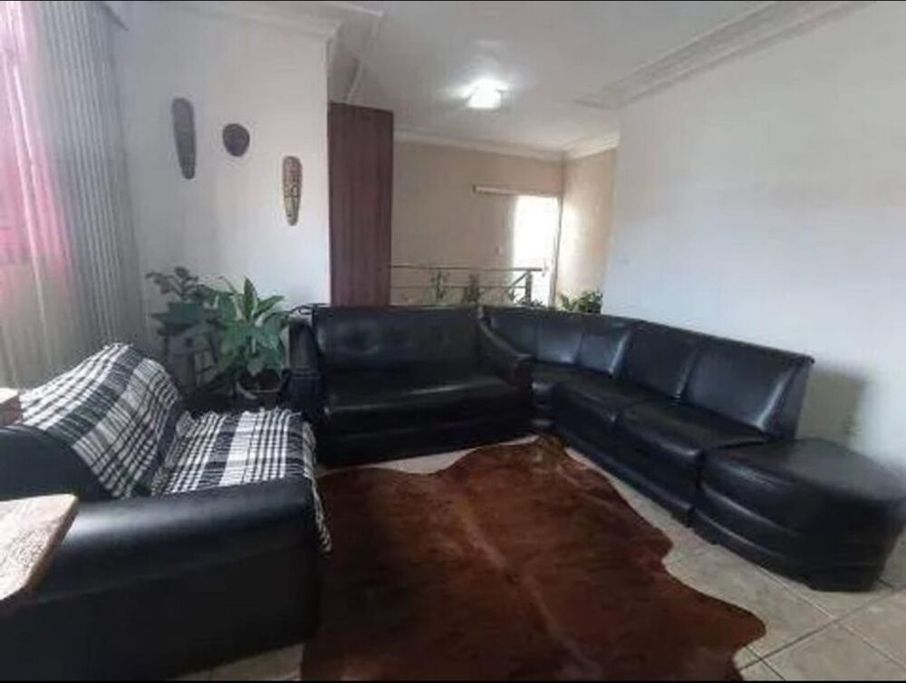 Cobertura à venda com 4 quartos, 180m² - Foto 2