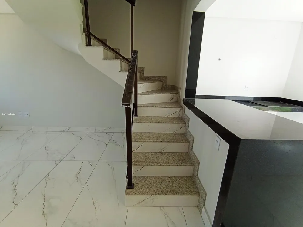 Casa, 3 quartos, 141 m² - Foto 2