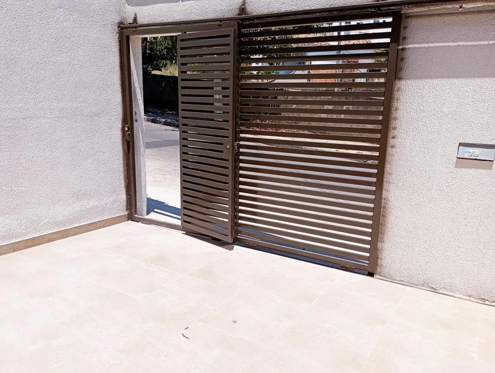 Casa, 3 quartos, 141 m² - Foto 1
