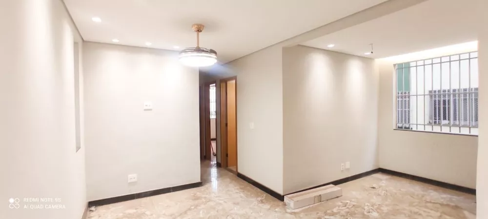 Apartamento à venda com 3 quartos, 65m² - Foto 1