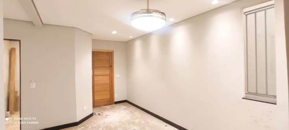 Apartamento à venda com 3 quartos, 65m² - Foto 3