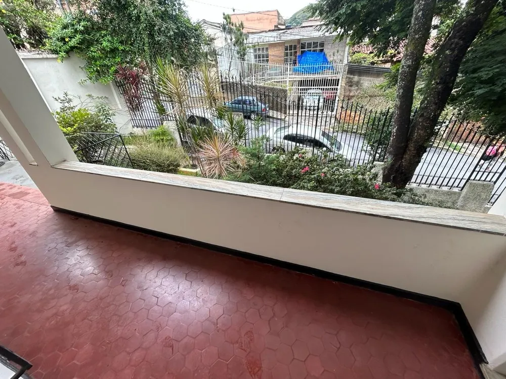 Casa, 4 quartos, 319 m² - Foto 1