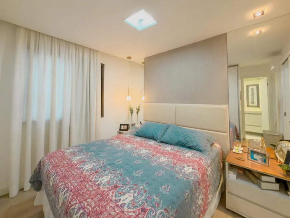 Cobertura, 3 quartos, 197 m² - Foto 1