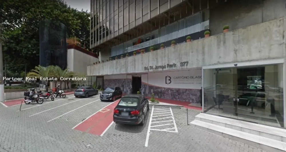 Sala-Conjunto, 300 m² - Foto 1