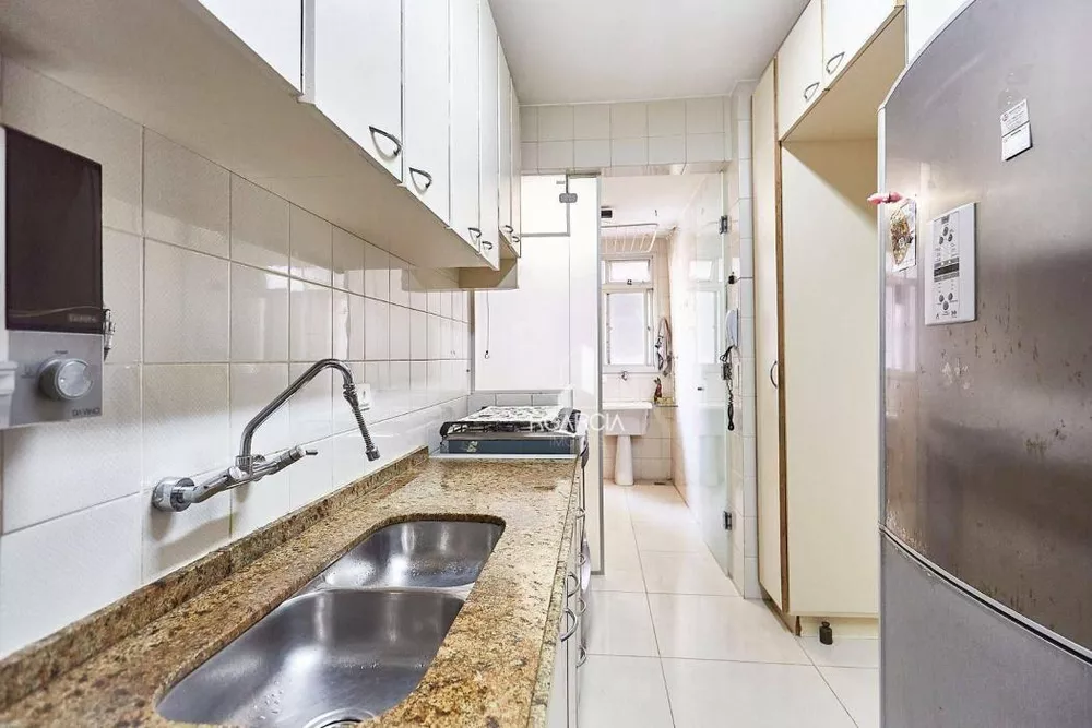 Apartamento à venda com 2 quartos, 100m² - Foto 15