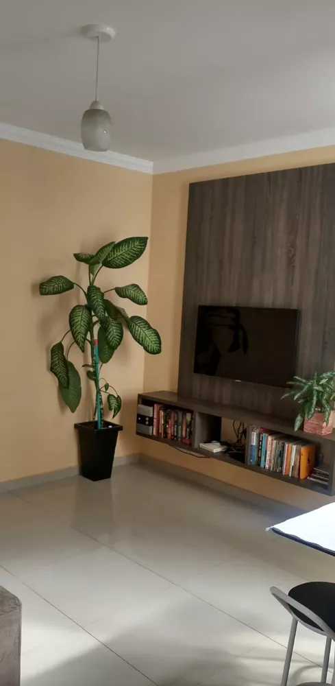 Apartamento à venda com 2 quartos, 50m² - Foto 2