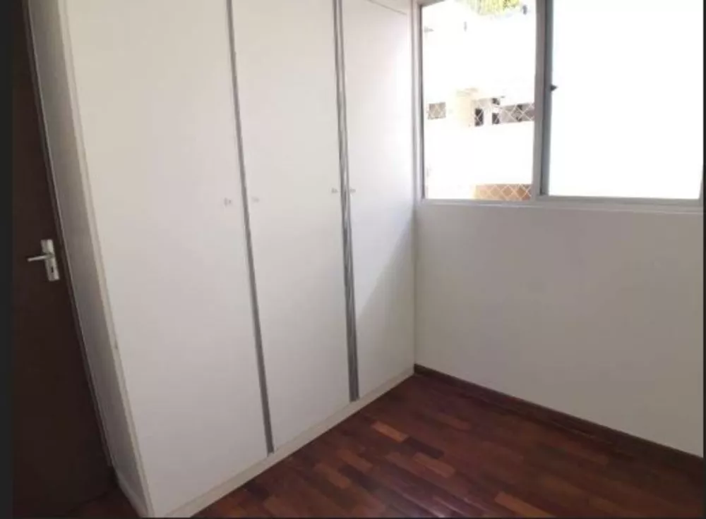 Apartamento à venda com 2 quartos, 60m² - Foto 5