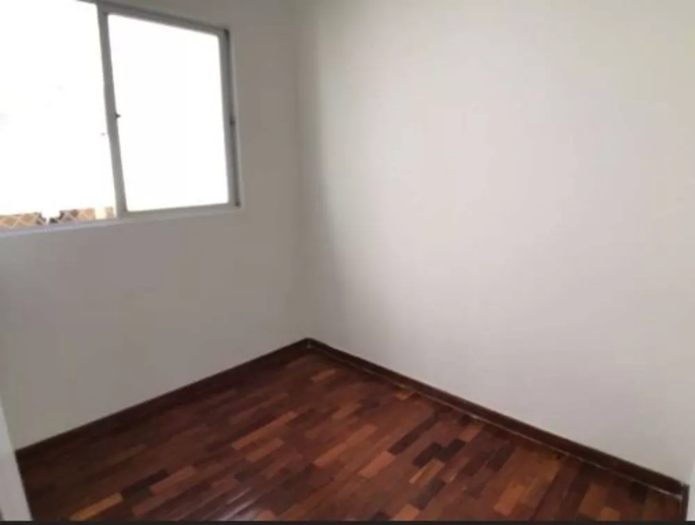 Apartamento à venda com 2 quartos, 60m² - Foto 7