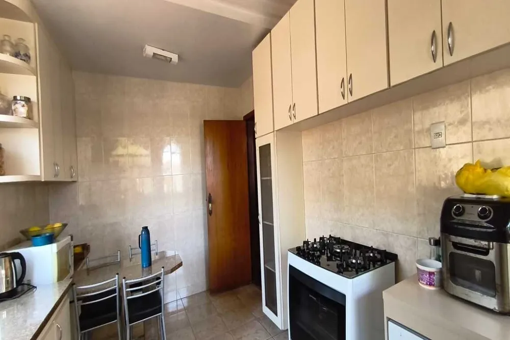 Casa, 5 quartos, 380 m² - Foto 10