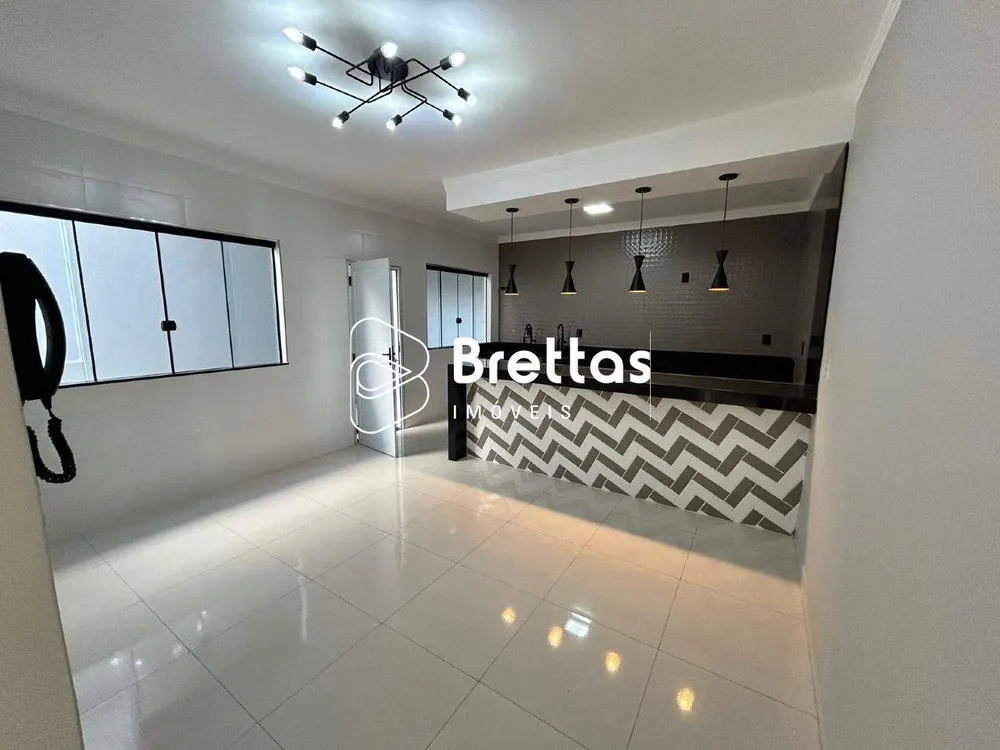 Casa, 3 quartos, 220 m² - Foto 3