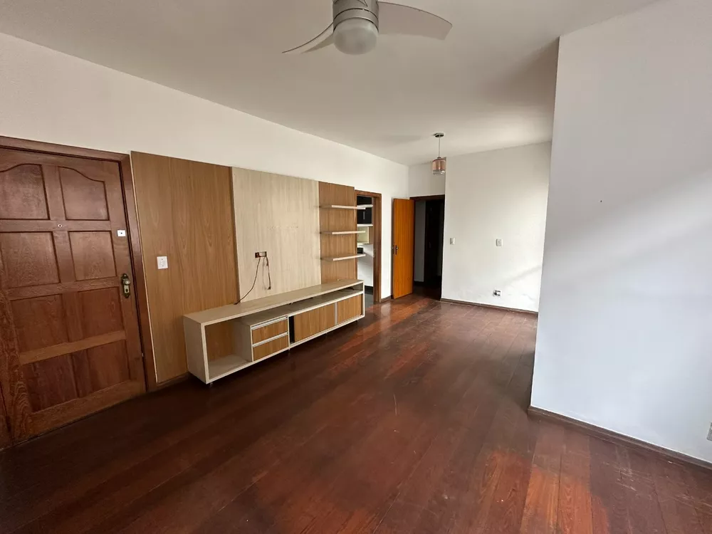 Apartamento para alugar com 4 quartos, 120m² - Foto 3