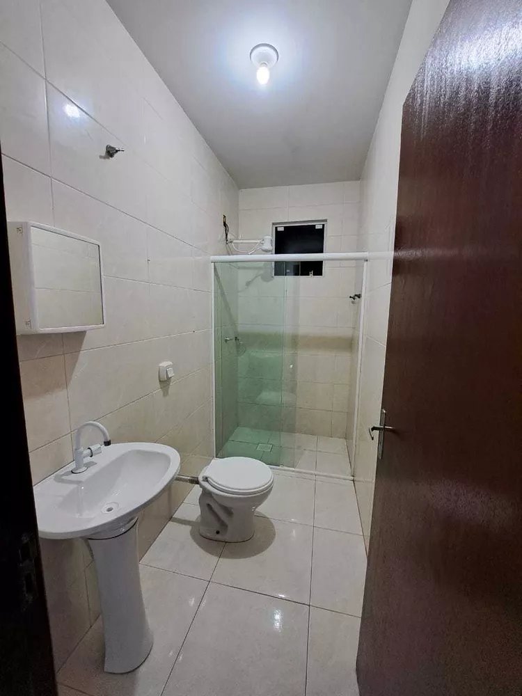 Casa à venda com 2 quartos, 200m² - Foto 5