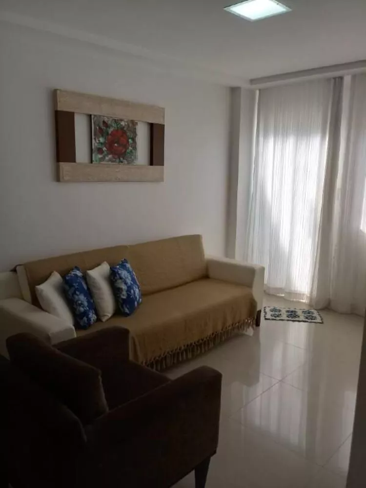 Casa à venda com 2 quartos, 210m² - Foto 5