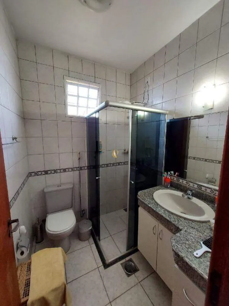 Casa, 4 quartos, 242 m² - Foto 11