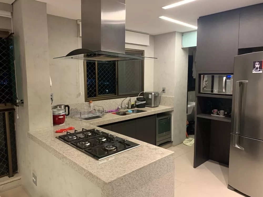 Apartamento à venda com 4 quartos, 156m² - Foto 3