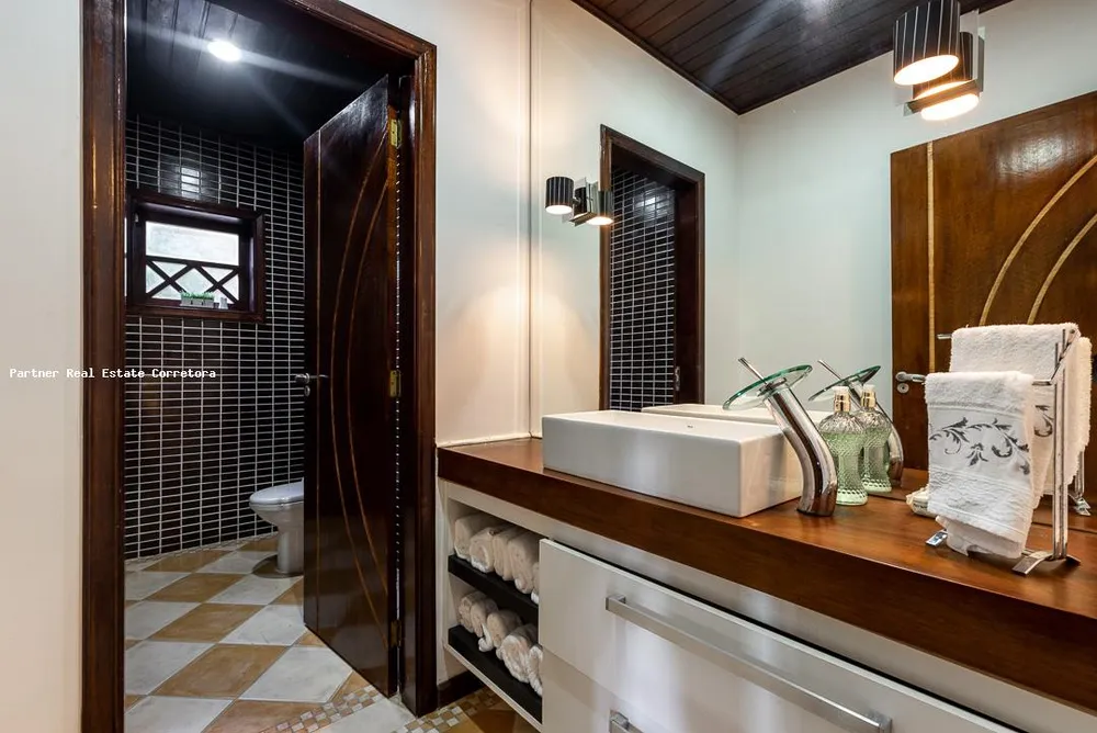 Casa, 5 quartos, 1050 m² - Foto 19
