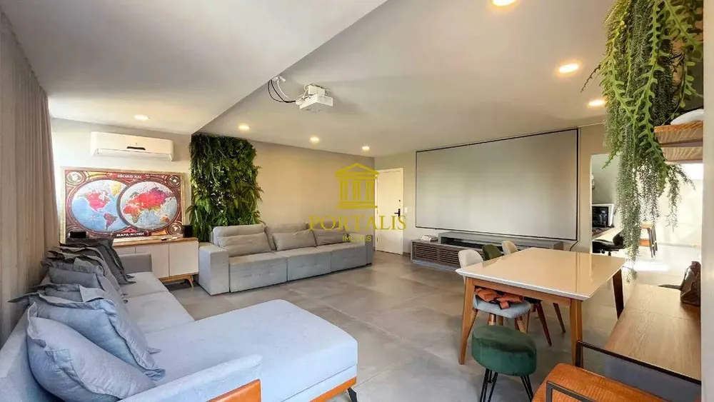 Apartamento, 3 quartos, 187 m² - Foto 2