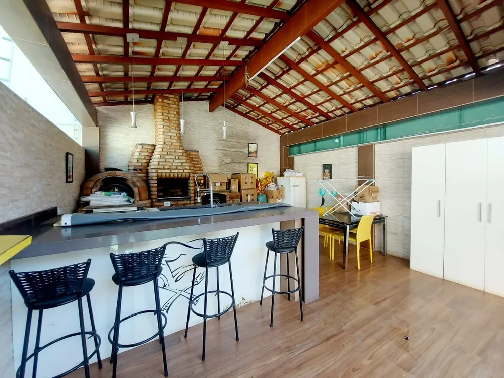 Casa, 3 quartos, 240 m² - Foto 5