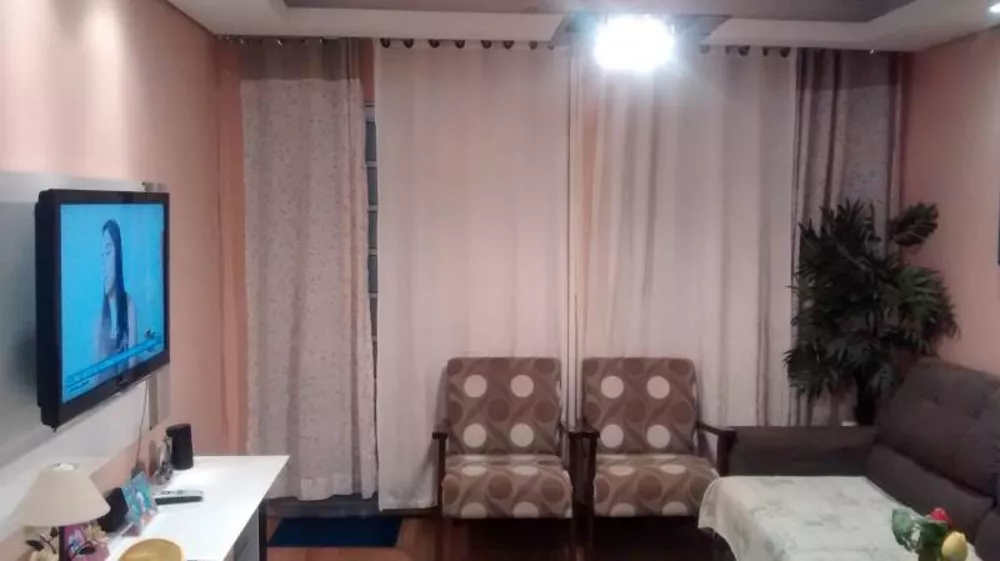 Apartamento à venda com 2 quartos, 61m² - Foto 3