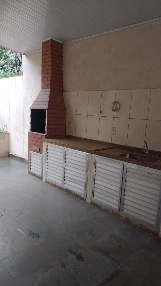 Casa à venda com 3 quartos - Foto 4