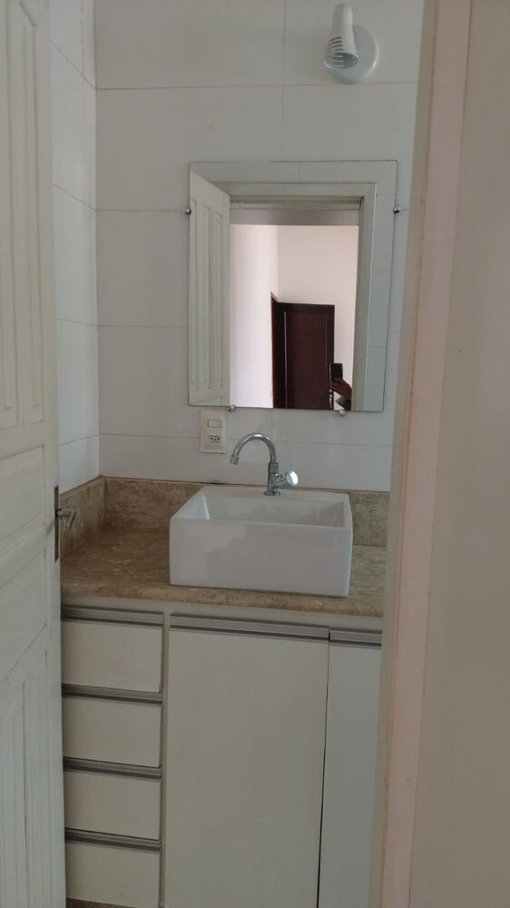 Casa à venda com 3 quartos - Foto 2