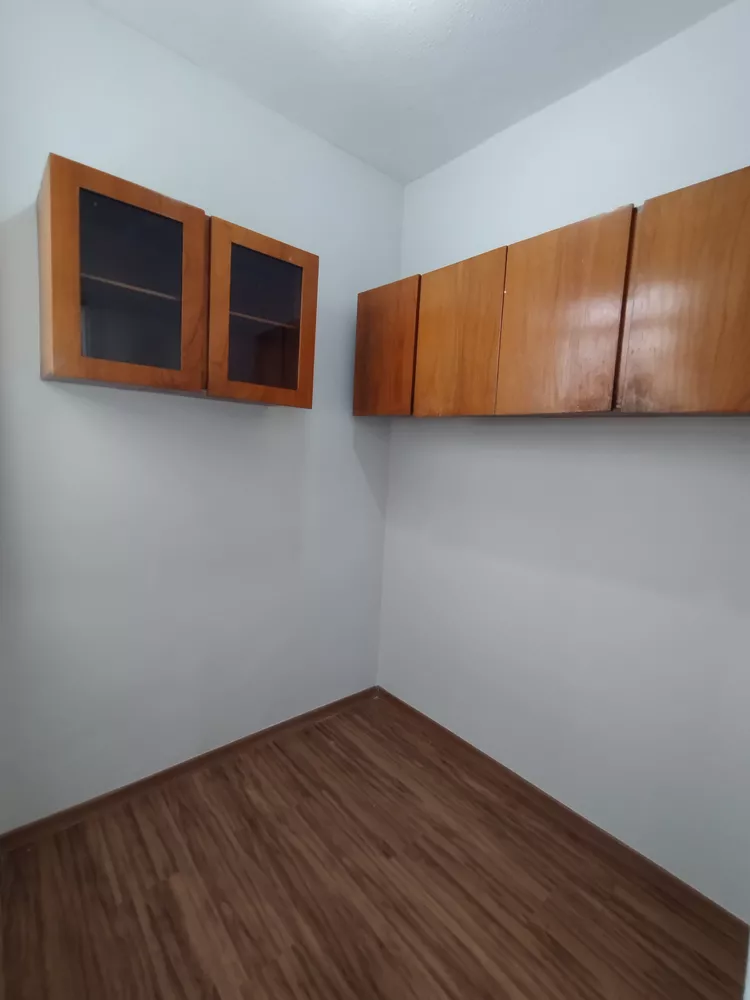 Apartamento para alugar com 2 quartos, 65m² - Foto 4