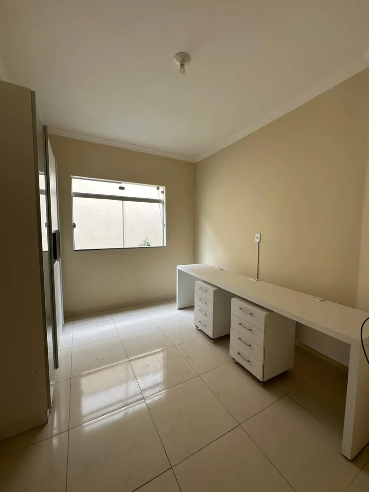 Casa, 3 quartos, 260 m² - Foto 8