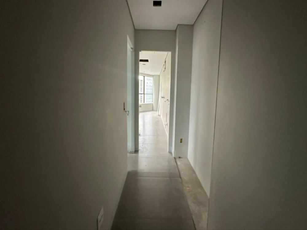 Sala-Conjunto, 1200 m² - Foto 20