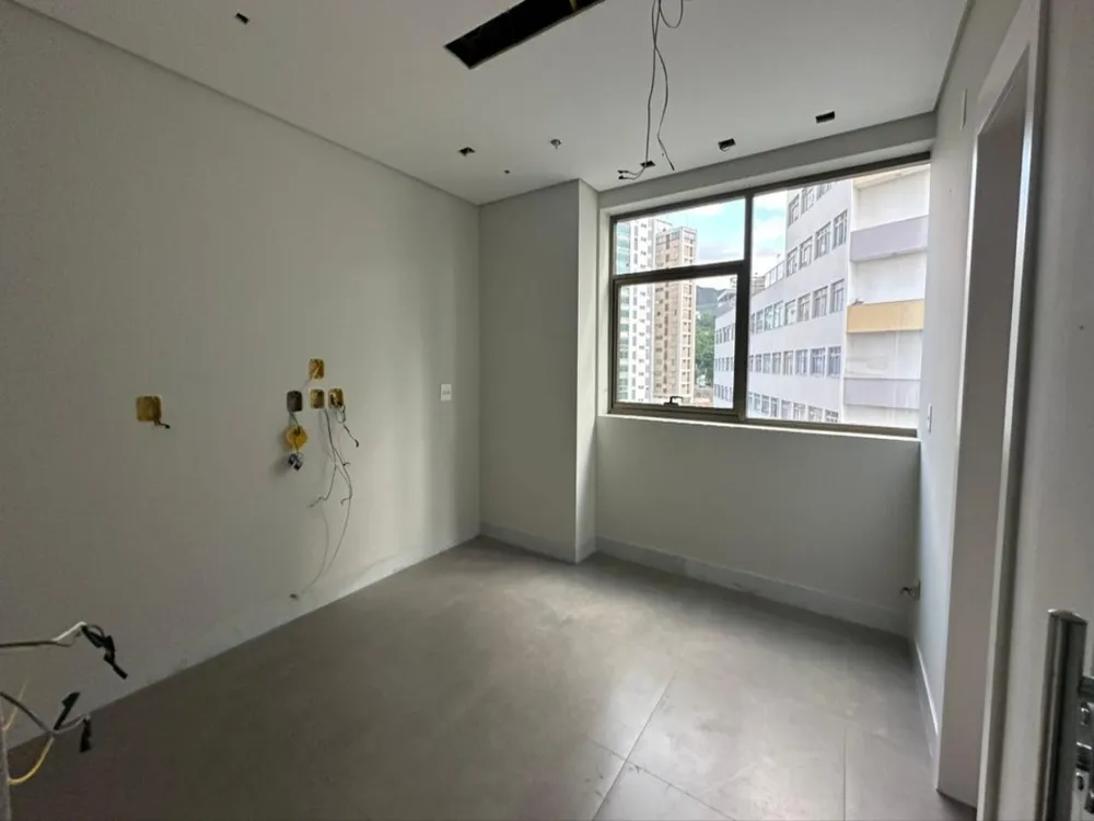 Sala-Conjunto, 1200 m² - Foto 9