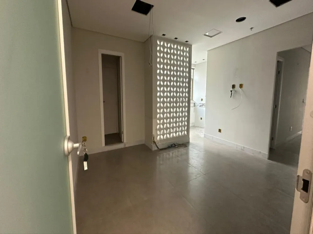Sala-Conjunto, 1200 m² - Foto 5
