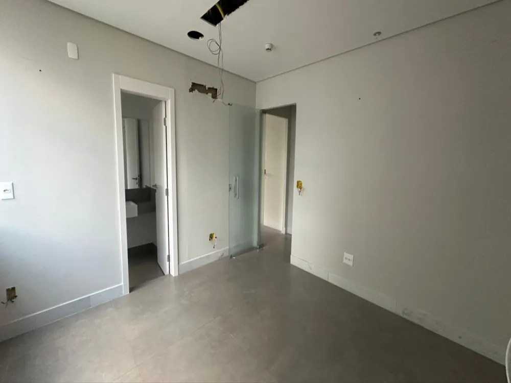 Sala-Conjunto, 1200 m² - Foto 11