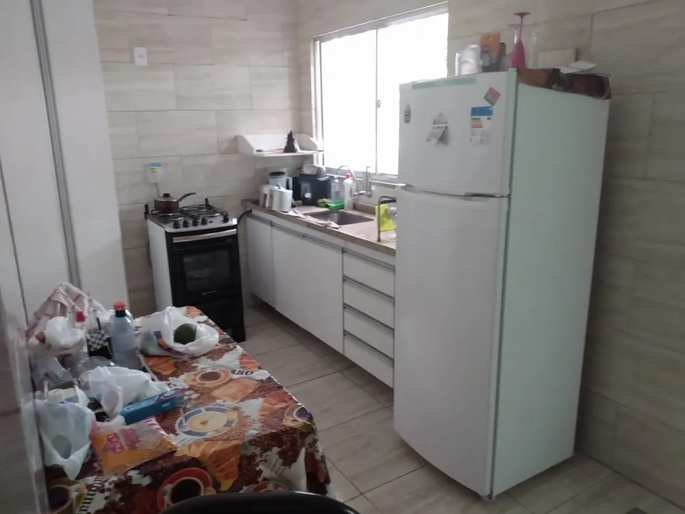 Casa, 4 quartos, 180 m² - Foto 2