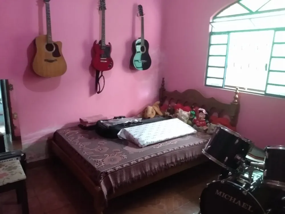 Casa, 4 quartos, 180 m² - Foto 3