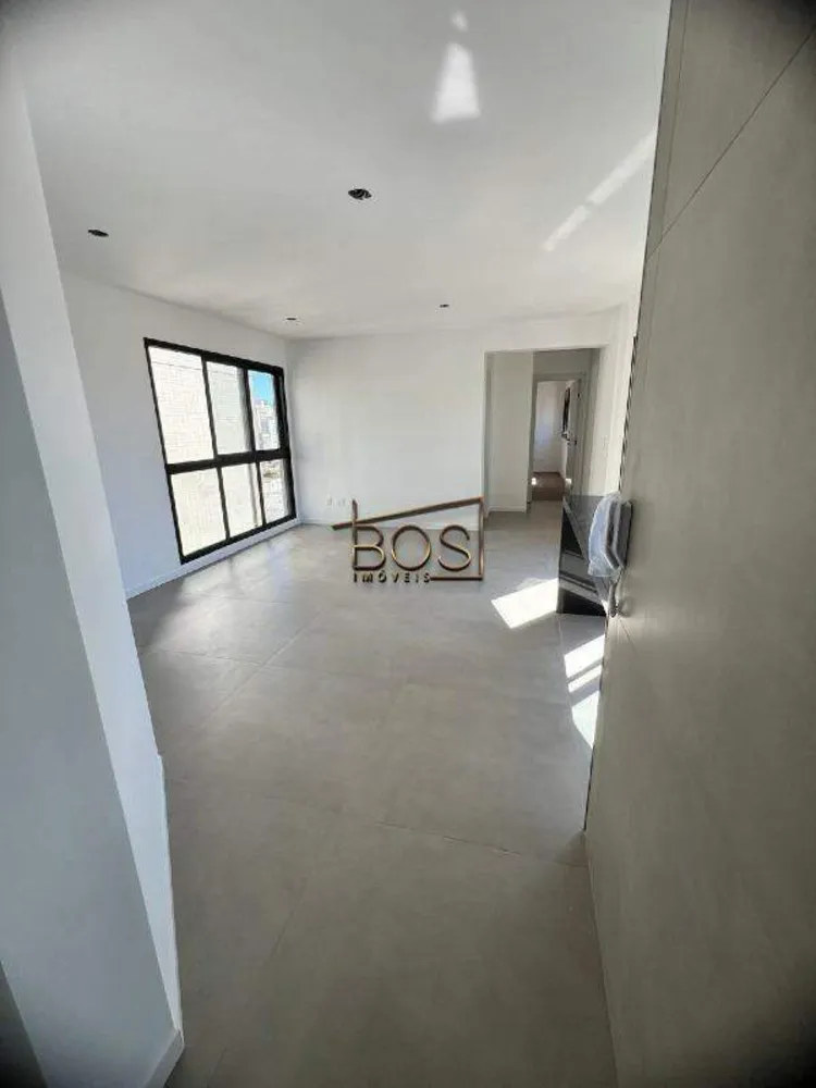 Apartamento, 2 quartos, 63 m² - Foto 2